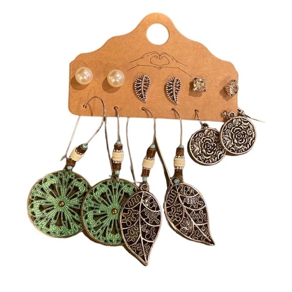 Jewelry - Brand new earring set boho style​​​​​​​​